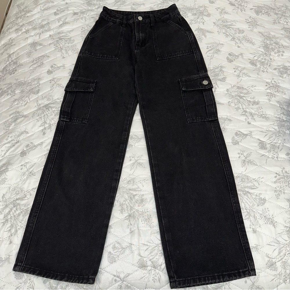 USED SHEIN Petite Cargo Jeans